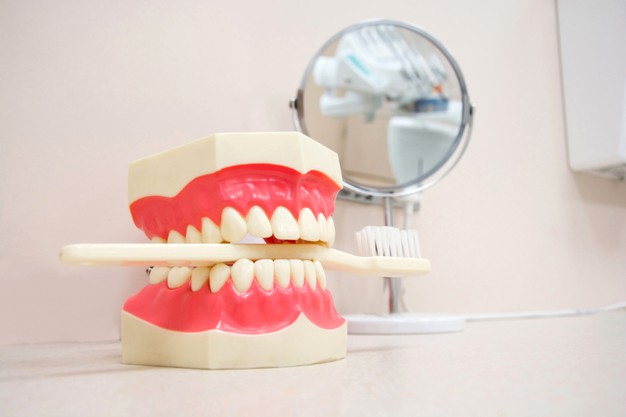 מרפאת שיניים בפתח תקווה